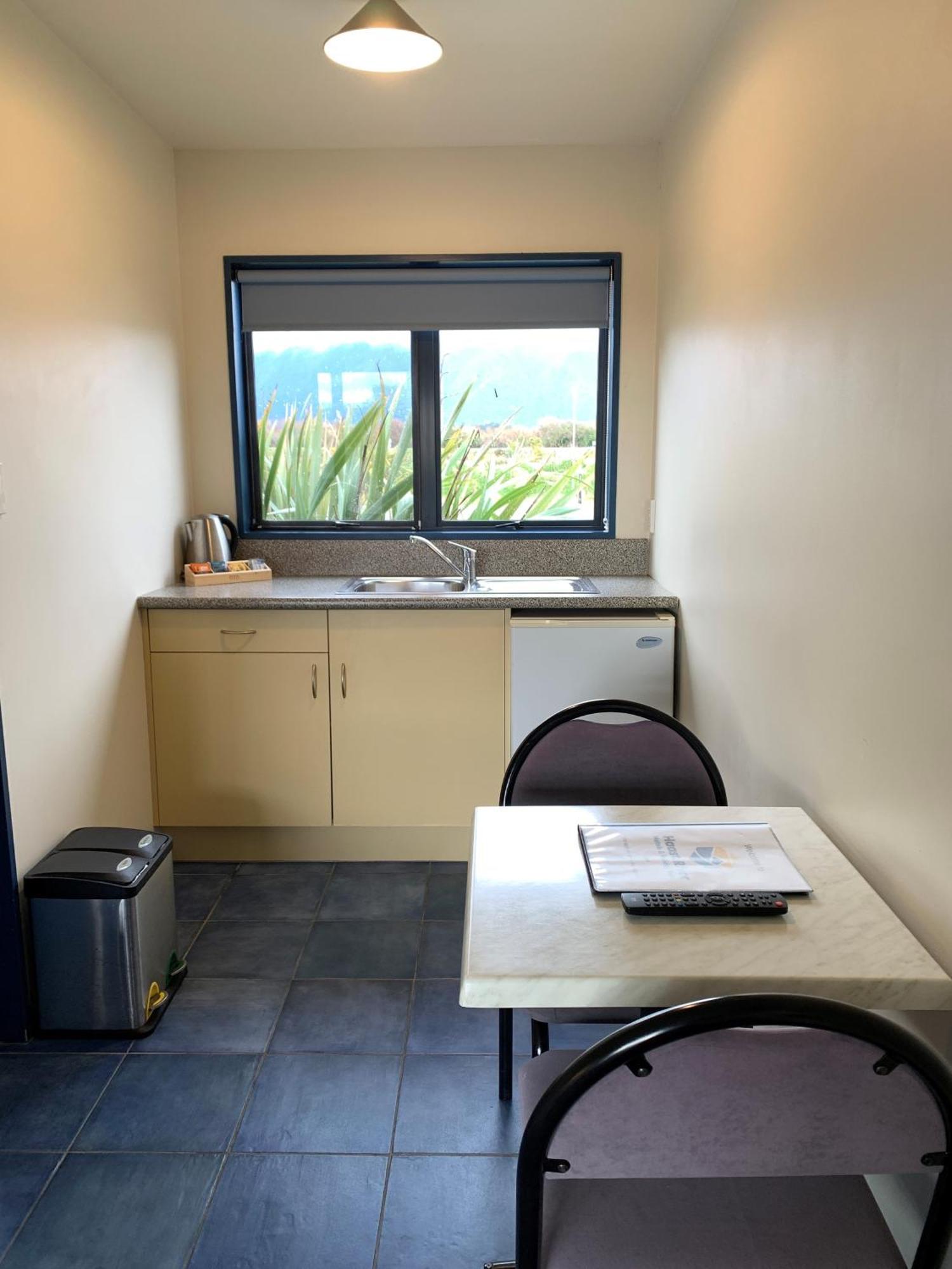 Haast River Motels & Holiday Park Exterior foto