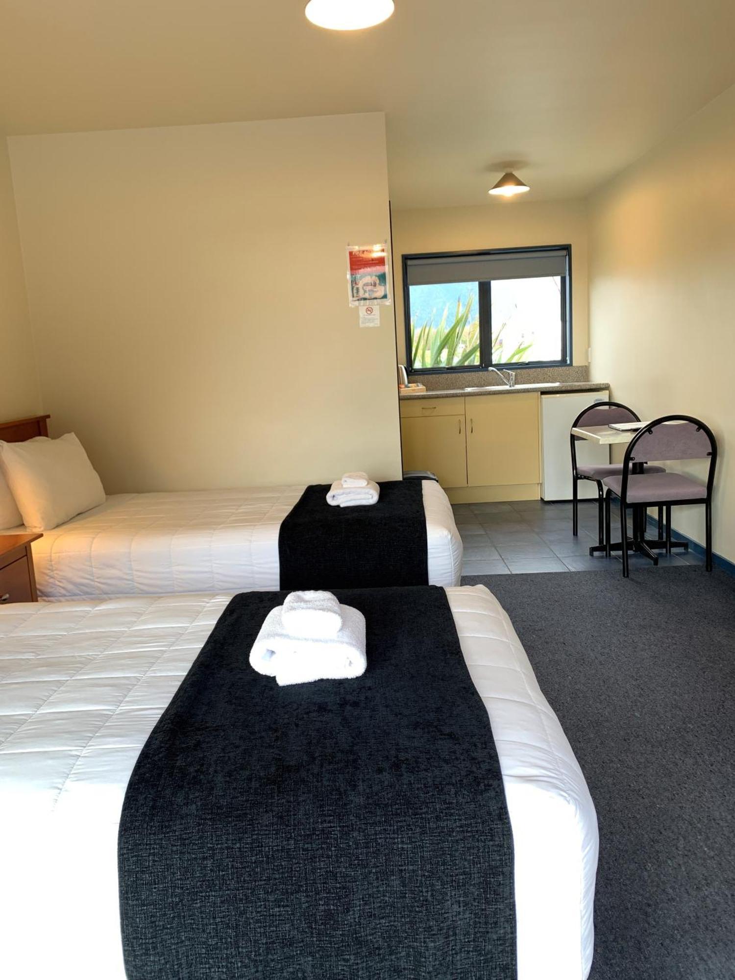 Haast River Motels & Holiday Park Exterior foto