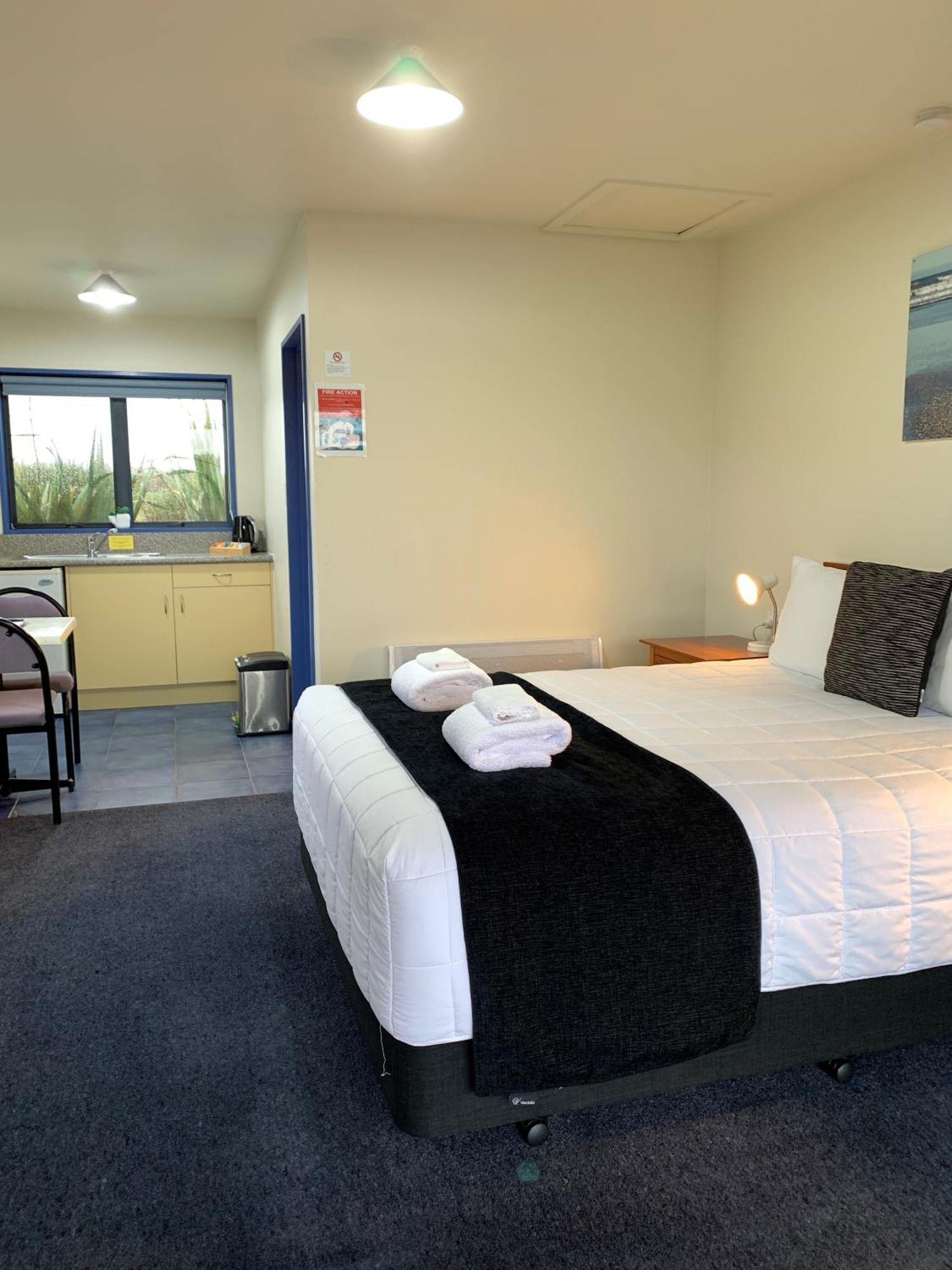 Haast River Motels & Holiday Park Exterior foto